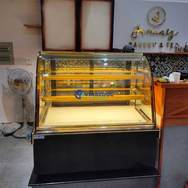 Tủ trưng bày bánh kem kính cong 3 tầng Vinacool